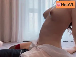 Xxx tình nhân trung vú trắng tròn